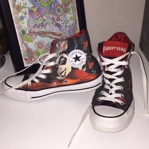 ♦️Harley Quinn♦️ *Limited Edition* Converse